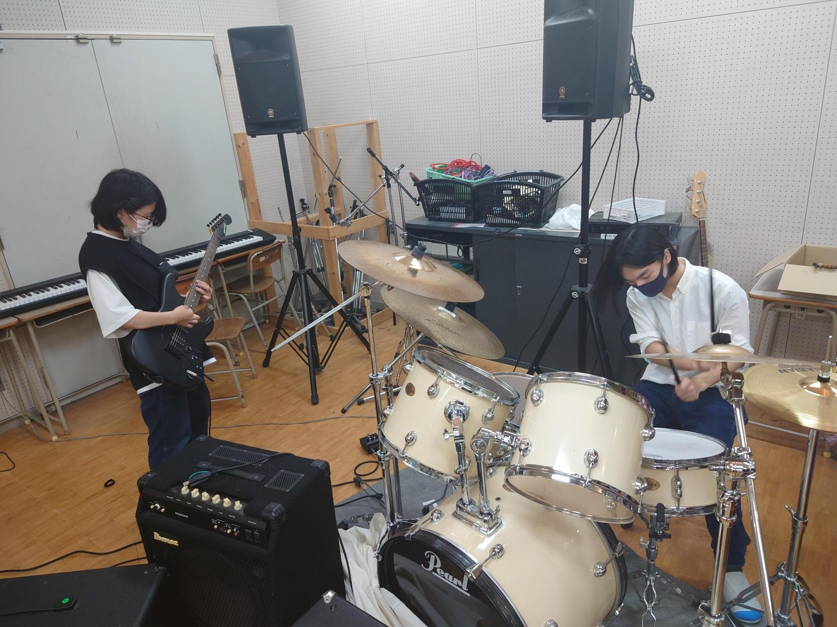 メディア (6)